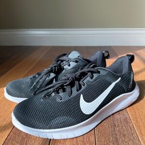Nike Flex Experience RN 12 Black White Running Sneakers DV0746 Womens Size 9.5